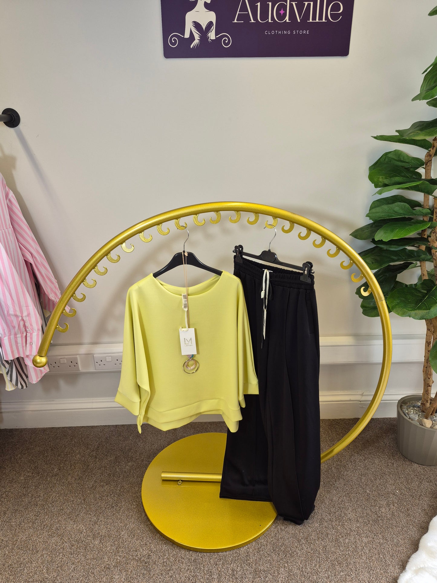 Nr 105 Casual style Set