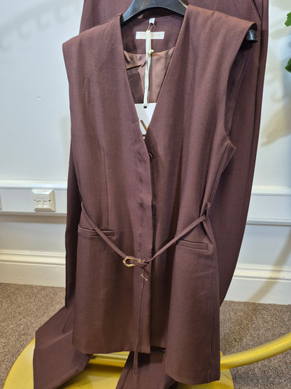 Nr 90 Elegant Suit Set