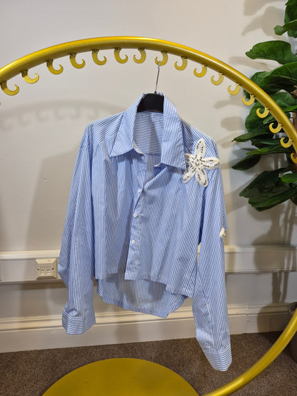 Nr 182 Shirts with flower