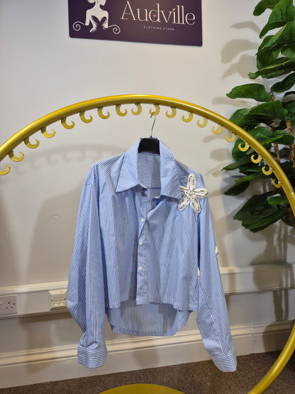 Nr 182 Shirts with flower